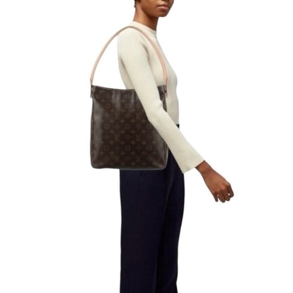 Louis Vuitton Monogram Looping GM Shoulder Bag - Picture 13 of 13